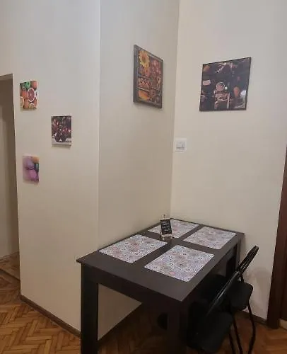 Apartment Happy Mood 5